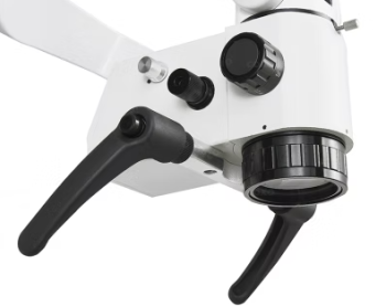 Microscopie opératoire dentaire avec écran